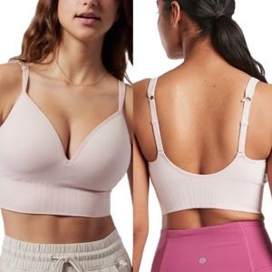 Athleta Embrace Bra, Size Medium